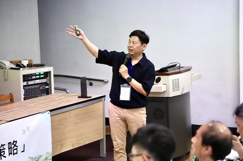 講者 臺灣科技大學營建系 何嘉浚副教授